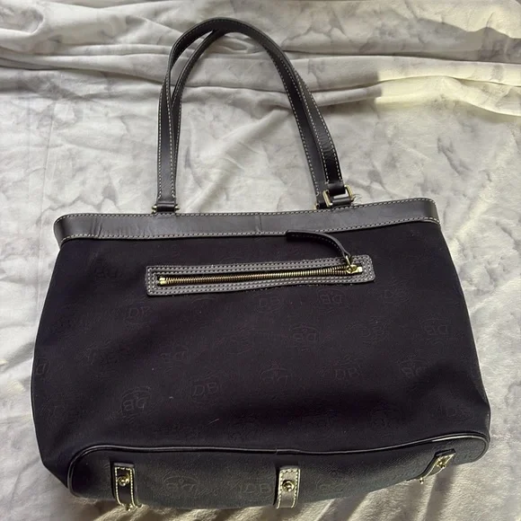 Dooney & Bourke Tote Bag - Picture 4 of 12